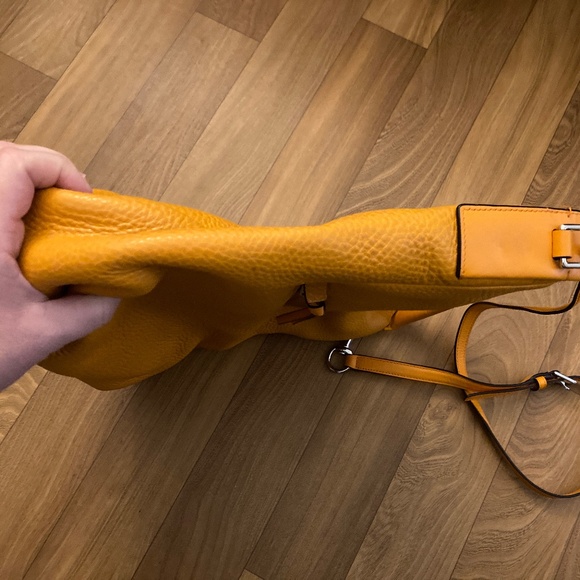 Coach Bleecker Sullivan NWOT Tangerine Orange Hobo 31623 Soft Pebbled Leather - Picture 7 of 13